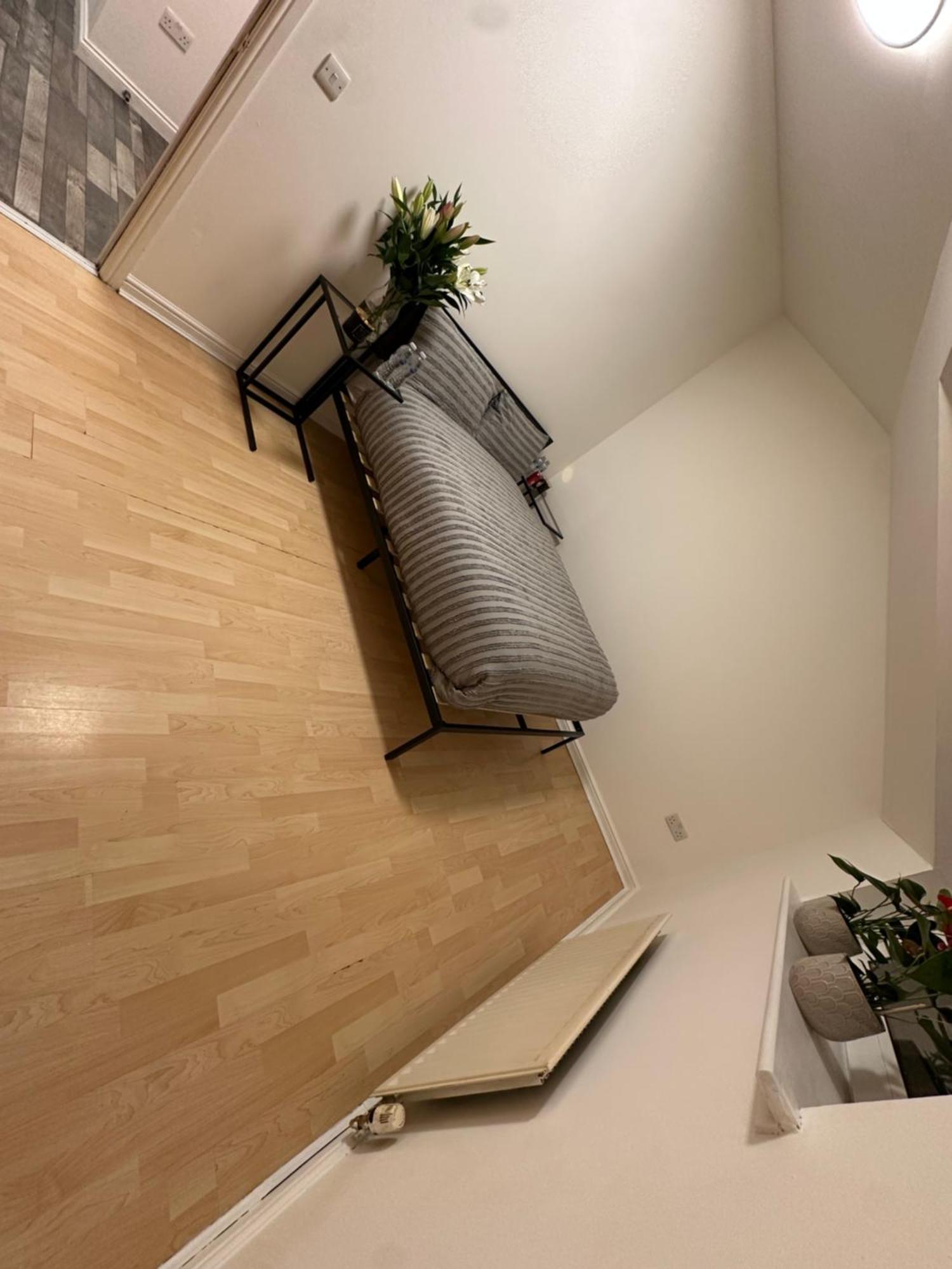 Apartment Floor *